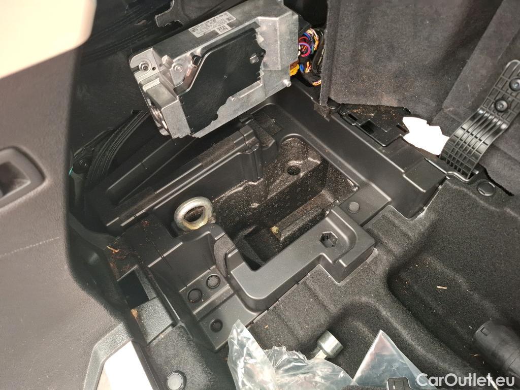  Bmw  Serie 5 BMW Série 5 Touring / 2020 / 5P / Break 530e 292ch Luxury BVA8 #11