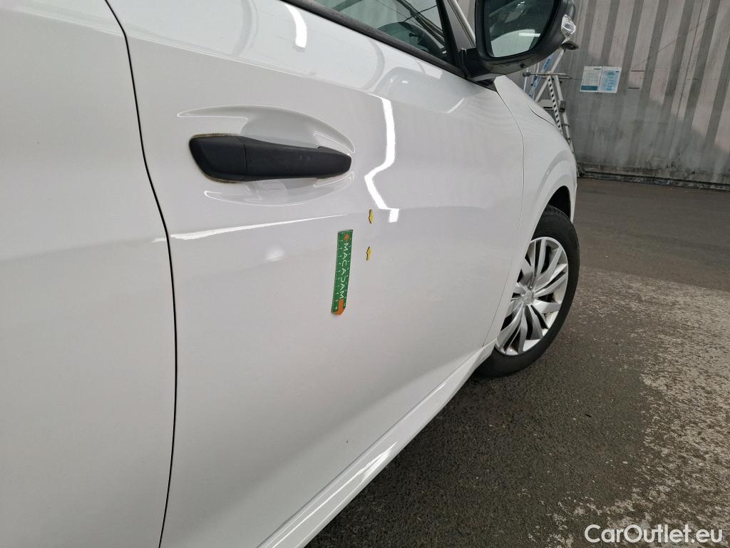  Peugeot  208  Premium 1.2 PureTech 75CV BVM5 E6d #10