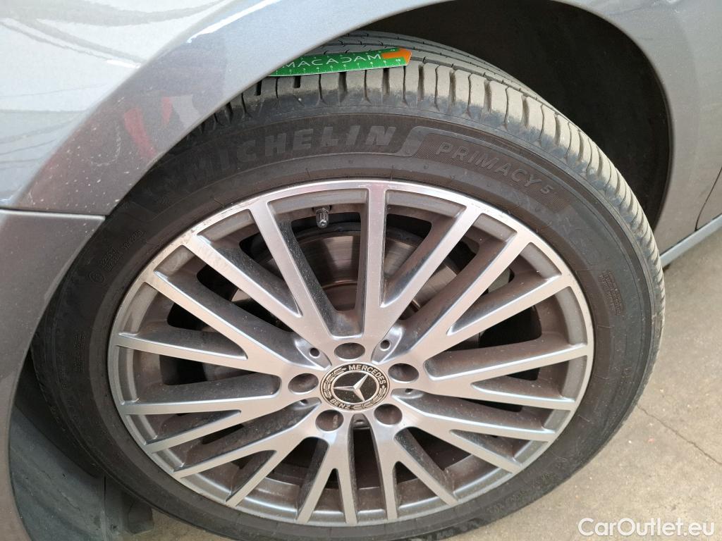  Mercedes  CLA-Klasse MERCEDES-BENZ CLA Coupe / 2019 / 4P / Coupé CLA 200 d Business Line BA8 #6