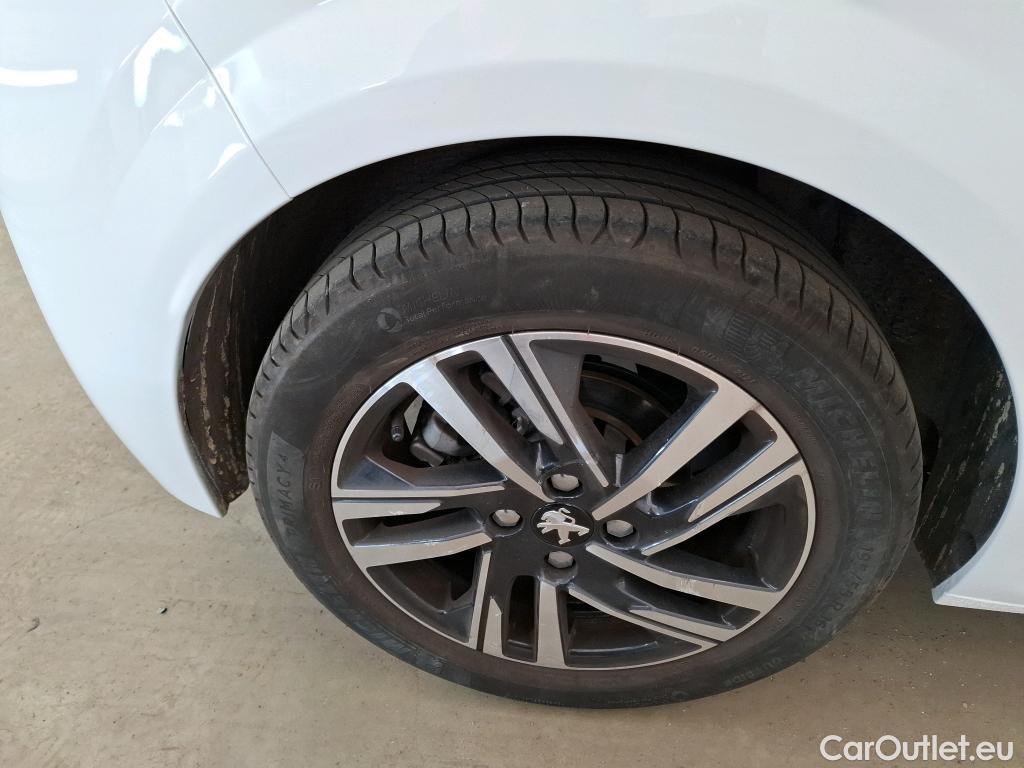  Peugeot  208  Allure Business 1.2 PureTech 100CV BVM6 E6d #19