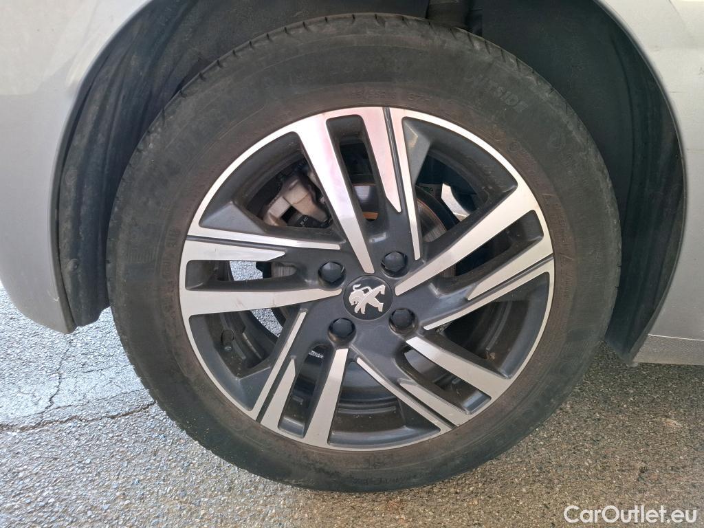  Peugeot  208  Allure Pack 1.2 PureTech 100CV BVM6 E6d #101