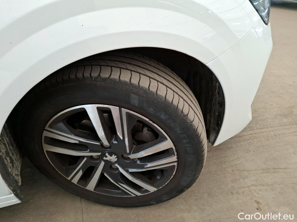  Peugeot  208  Allure Business 1.2 PureTech 100CV BVM6 E6d #25