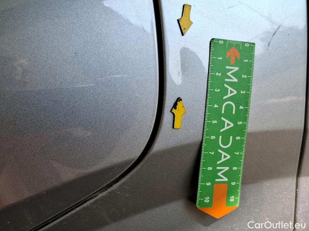  Peugeot  208  Allure Pack 1.2 PureTech 100CV BVM6 E6d #26