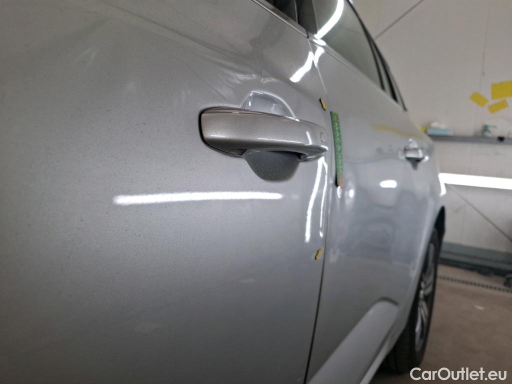  Renault  Megane  IV Estate Evolution 1.5 dCi 115CV BVA7 E6d #17