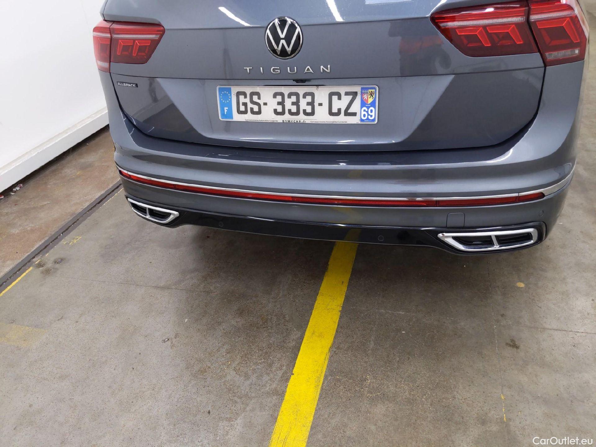  Volkswagen  Tiguan VOLKSWAGEN  Allspace / 2021 / 5P / SUV 2.0 TDI 150 DSG7 R-Line #27