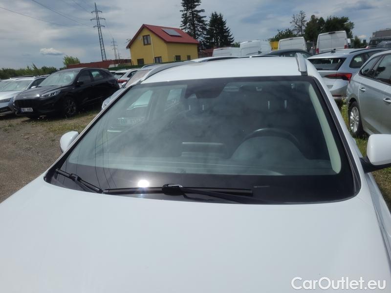  Hyundai  i30  (PD)(01.2017 ->)  kom.1.0TGDI Family Comf #1