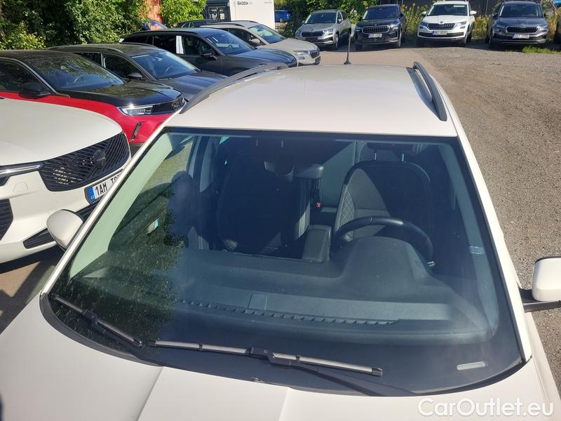  Skoda  Fabia  (PJ3) (2021) Com.1.0TSI 70 Ambition 5d #1