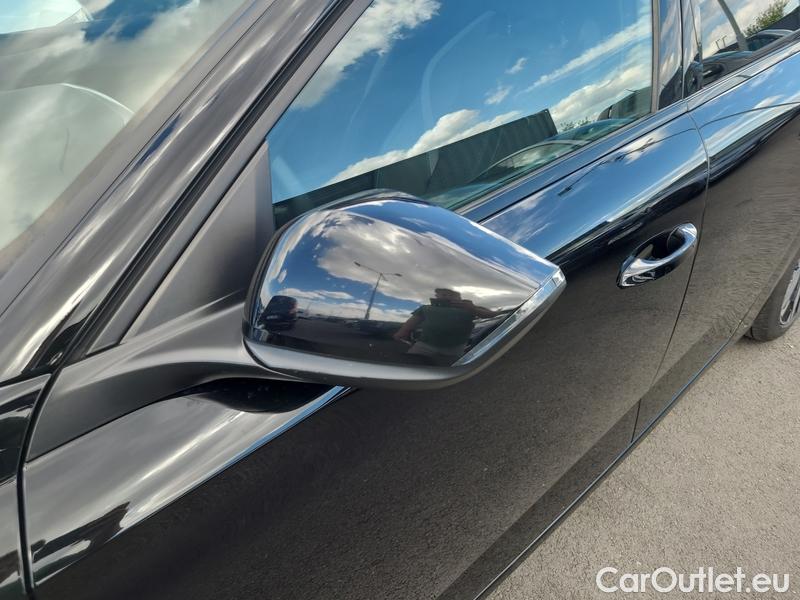 Peugeot  308   (P5) (2021)  SW 1.2PT 130 Allure AT #6