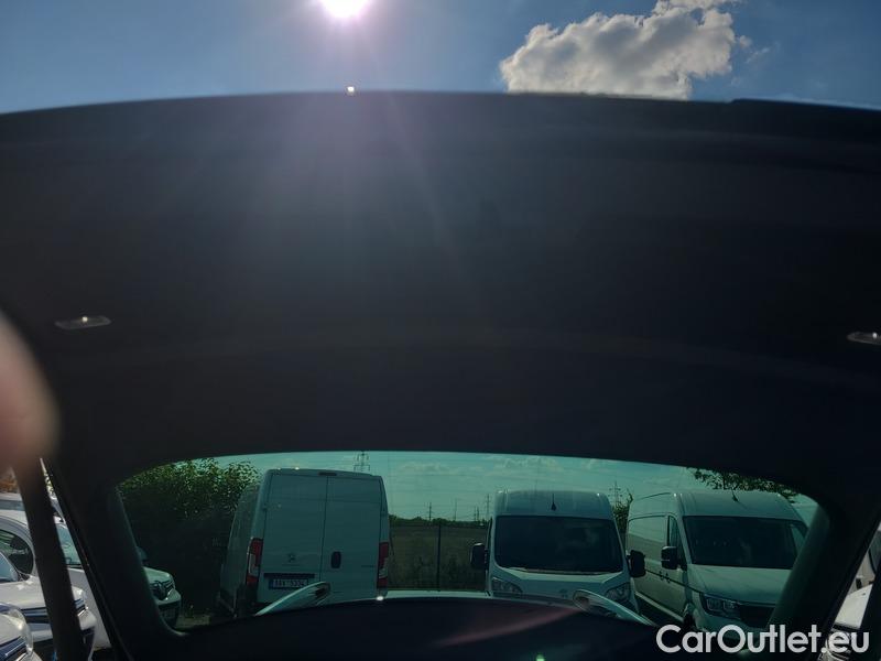  Skoda  Superb  Combi (3V5)(2015) Su.C.2.0TDI 147 4x4 Style Aut #18
