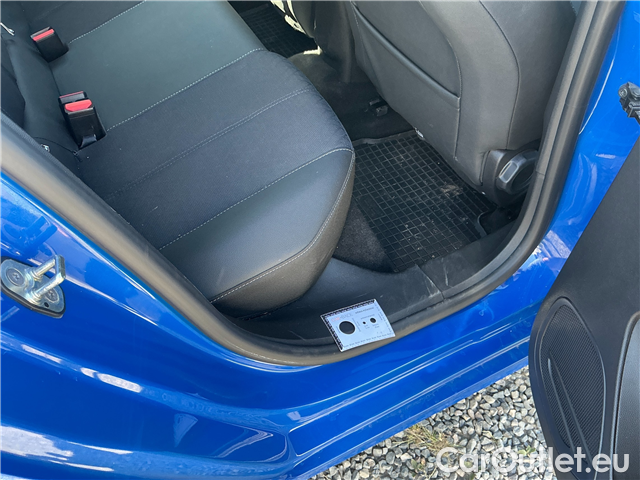  Opel  Corsa  1.2T 100 Elegance 5d #3