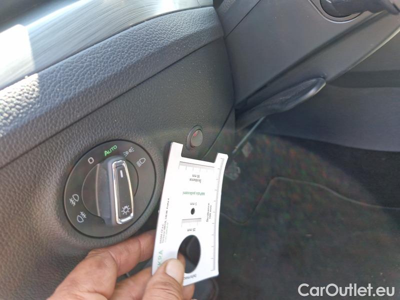  Skoda  Superb  Combi (3V5)(2015) Sup.C.FL2.0TDI 110 Style #20