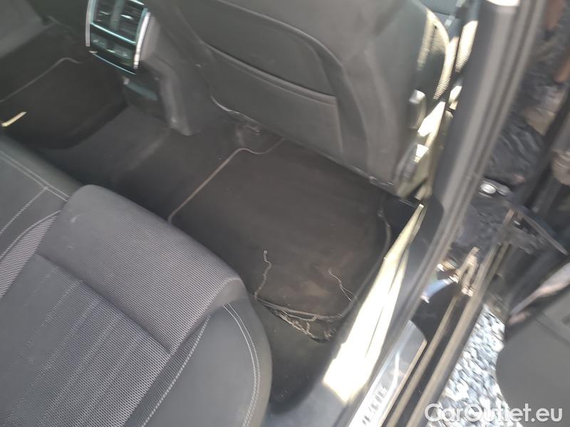  Skoda  Superb  Combi (3V5)(2015) Su.C.2.0TDI 147 4x4 Style Aut #17
