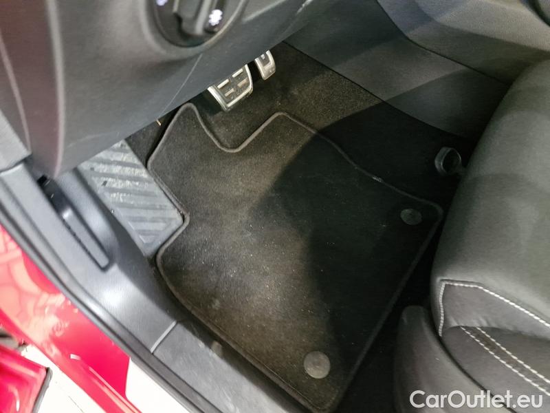  Skoda  Karoq  (NU)(2017->) 1.5TSI 110 Sportline AT #2