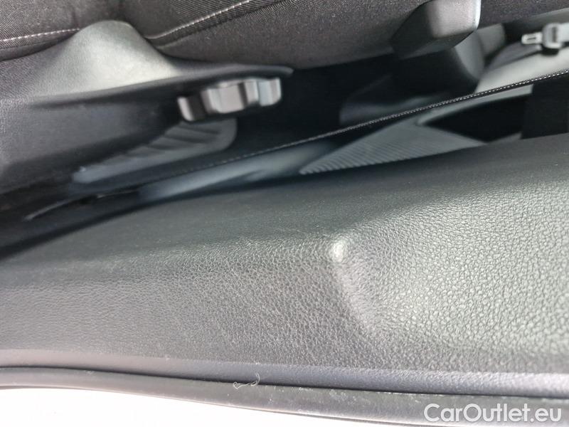  Skoda  Octavia  Combi (NX3)(2020) Oct.Combi 2.0TDI 85 Style #4