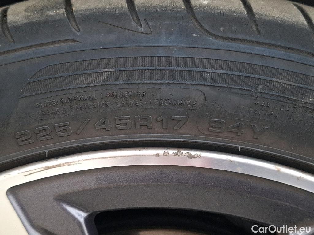  Bmw  Serie 1 Série 1 Berline 116 d Lounge 1.5 115CV BVA7 E6d #66