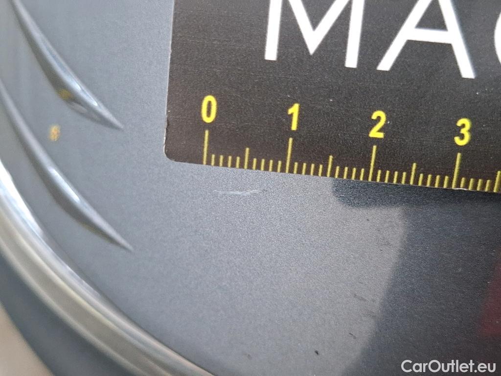  Bmw  Serie 1 Série 1 Berline 116 d Lounge 1.5 115CV BVA7 E6d #110