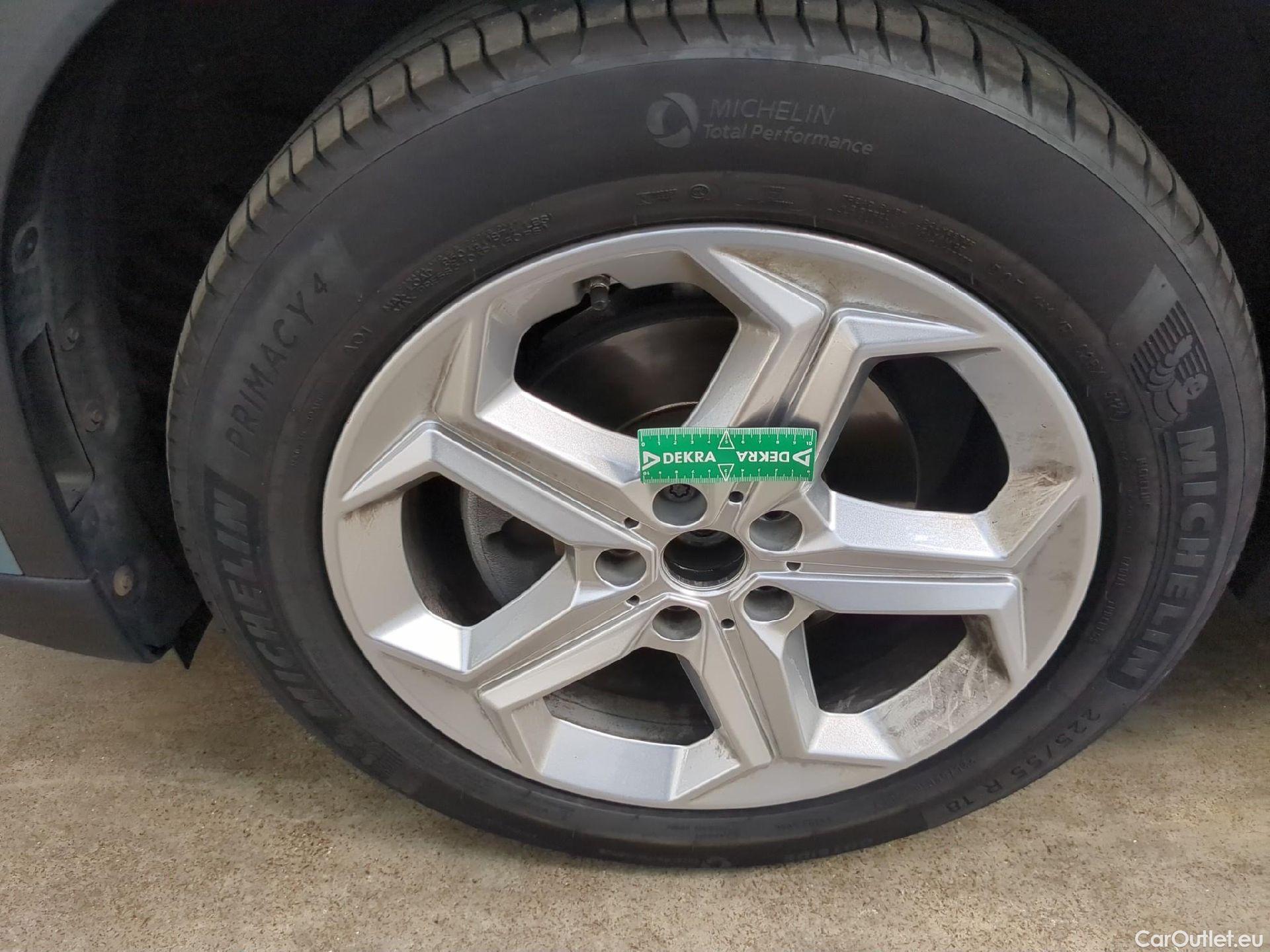  Bmw  X1 Série  18 i sDrive 1.5 135CV BVA7 6E #1