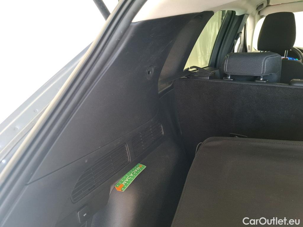  Ford  Kuga FORD  / 2019 / 5P / SUV 2.5 190 hybrid Flexifuel Pshift Titanium #21