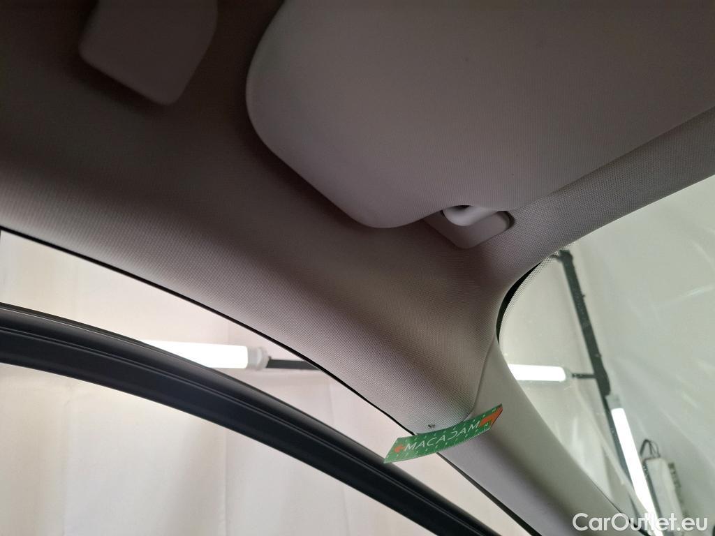  Ford  Kuga FORD  / 2019 / 5P / SUV 2.5 190 hybrid Flexifuel Pshift Titanium #15