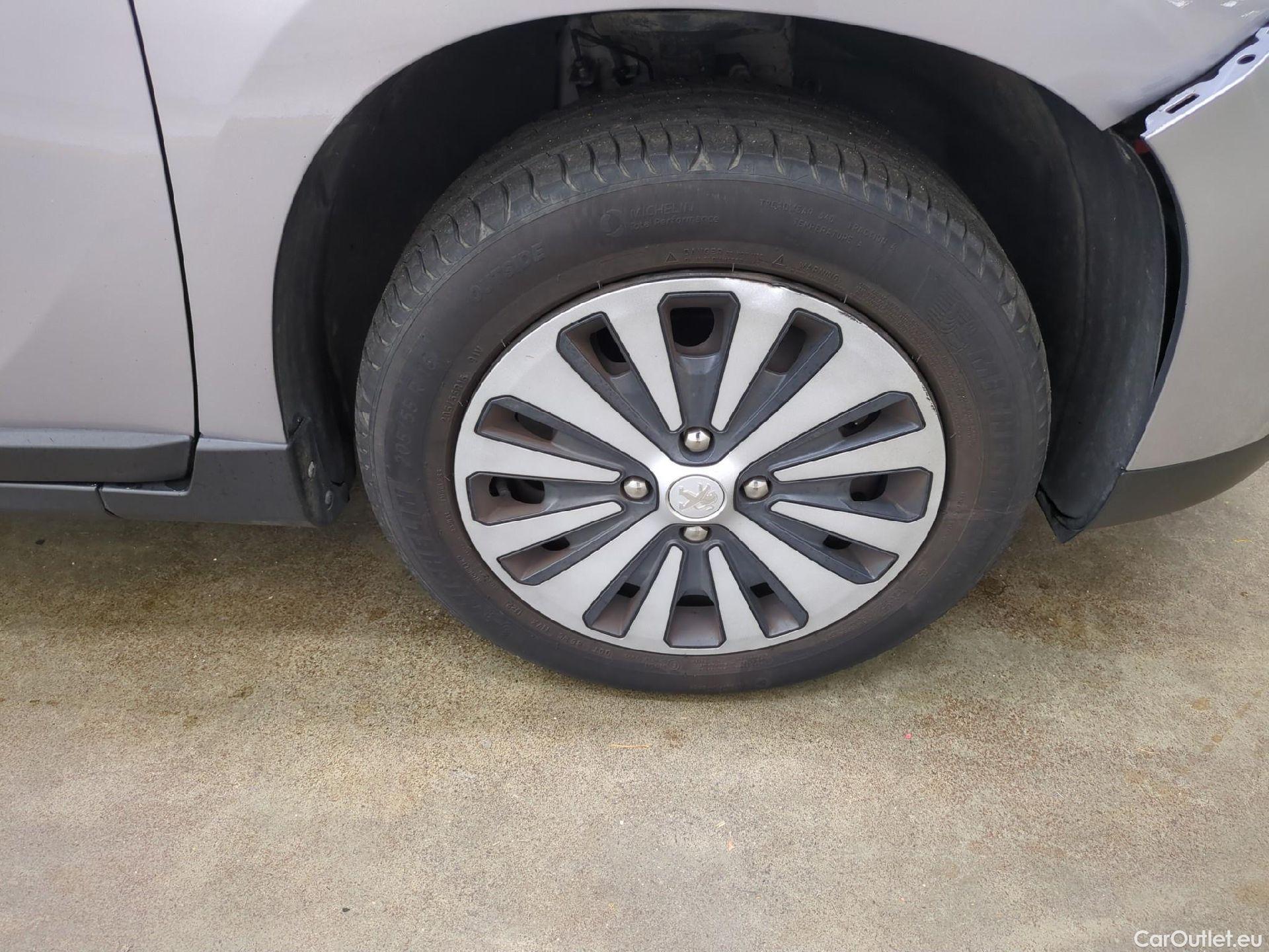  Peugeot  2008  Active Business 1.6 HDi 100CV BVM5 E6 #21