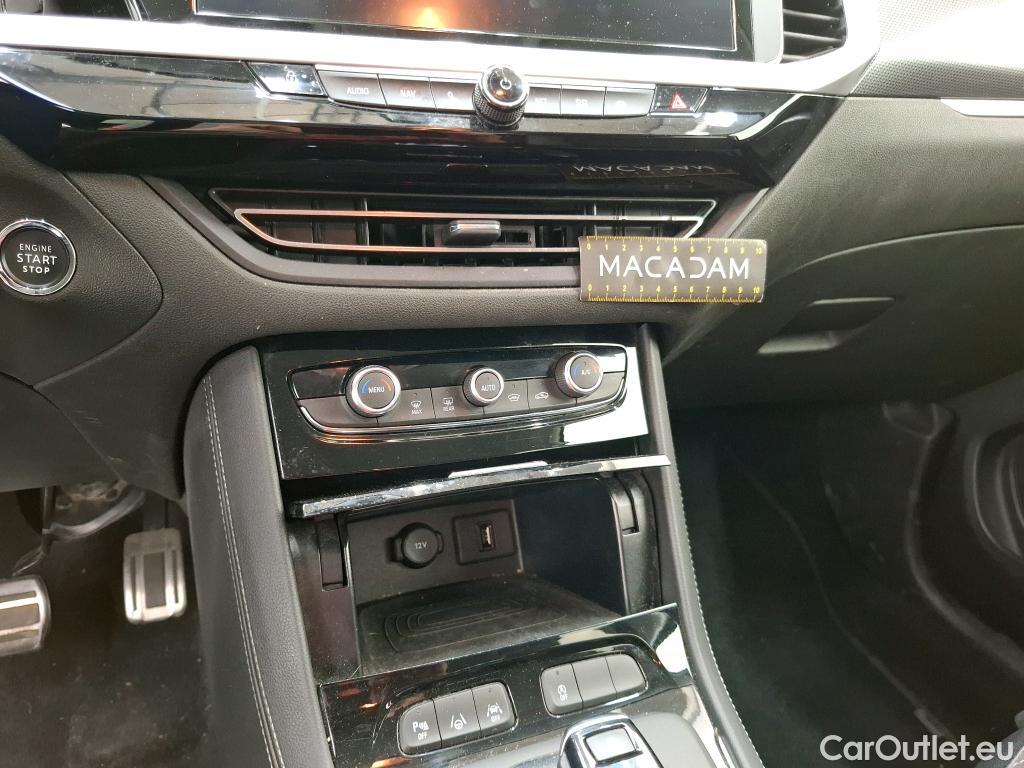  Opel   Grandland X Grandland X Elegance Business 1.5 130CV BVA8 6E #31