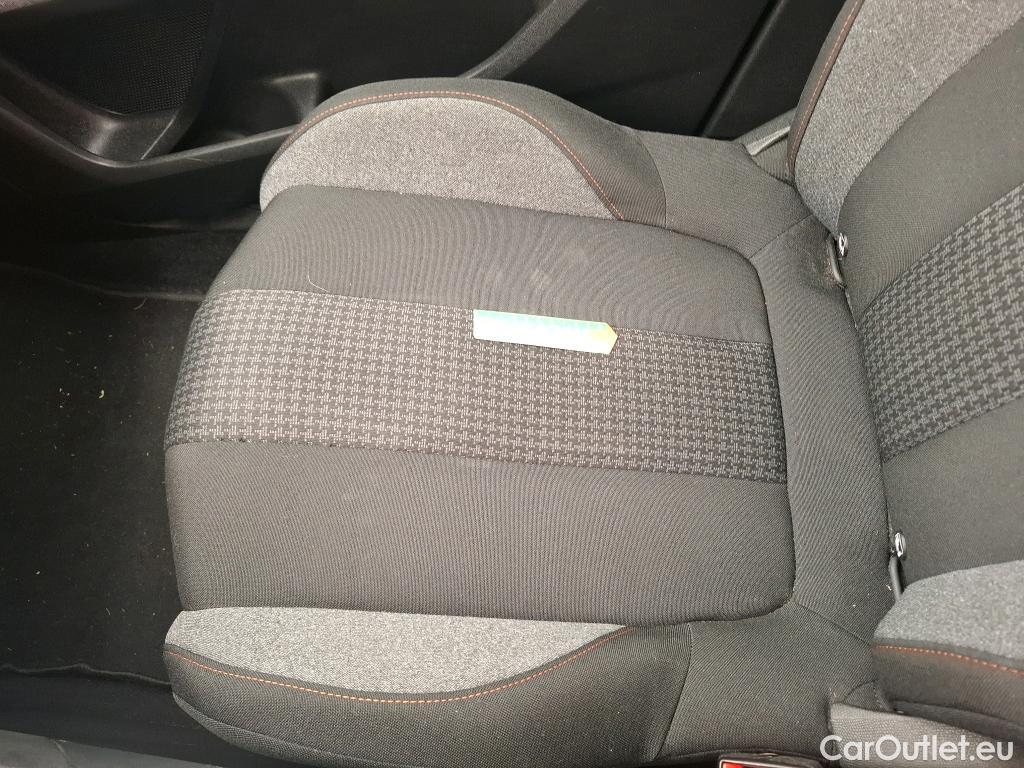  Peugeot  3008  Active Pack 1.5 HDi 130CV BVA8 E6d #13