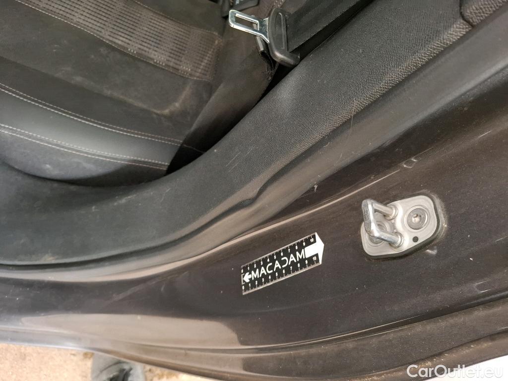  Peugeot  308  Allure 1.2 PureTech 130CV BVA8 E6d #12