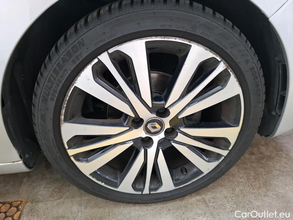  Renault  Clio  V Initiale Paris 1.5 dCi 115CV BVM6 E6dT #32