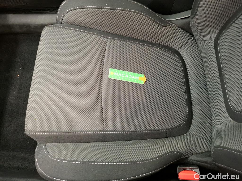  Renault  Megane  IV Estate Evolution 1.5 dCi 115CV BVM6 E6d #42