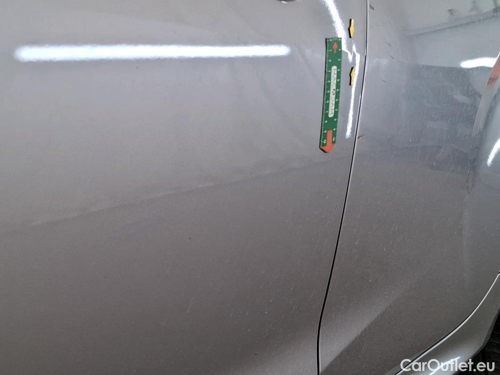  Toyota  Yaris  Hybride / 2019 / 5P / Berline 1.5 Hybride 116h Dynamic Business #23
