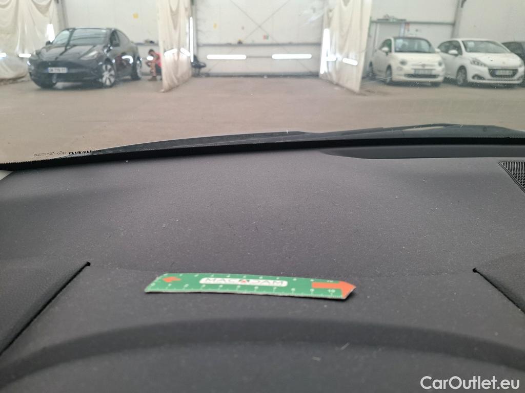  Toyota  Yaris  Hybride / 2019 / 5P / Berline 1.5 Hybride 116h Dynamic Business #5