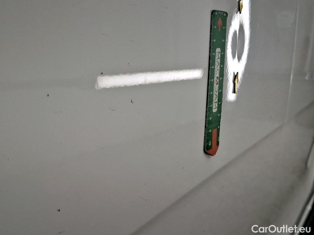  Citroen  C3  Société Feel 1.5 BlueHDI 100CV BVM6 E6d #2
