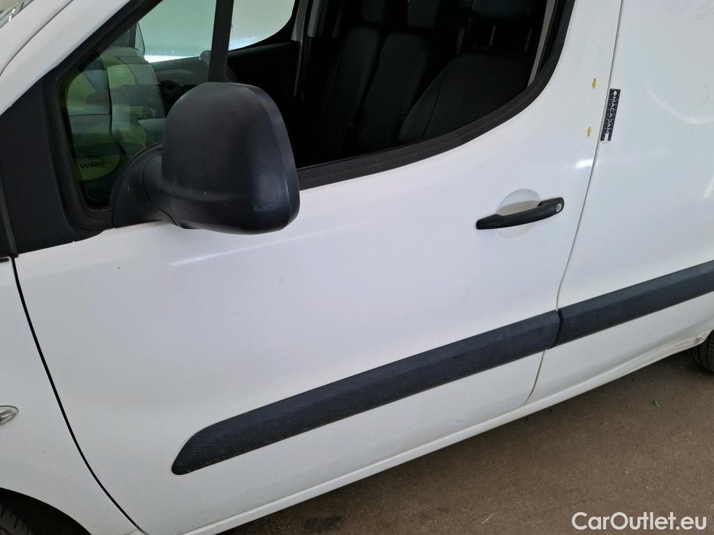  Citroen  Berlingo  Fourgon Club L1 (Court) 1.6 BlueHDi 100CV BVM5 E6 #26