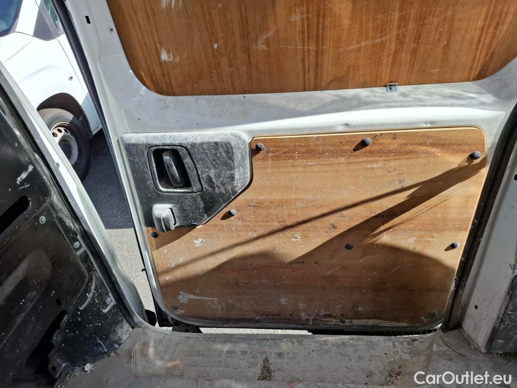 Citroen  Jumpy CITROEN  VU 4p Fourgon Taille M BlueHDi 120 S&S BVM6 Business #35