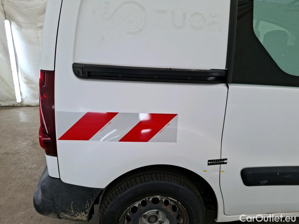  Citroen  Berlingo  Fourgon Club L1 (Court) 1.6 BlueHDi 100CV BVM5 E6 #30