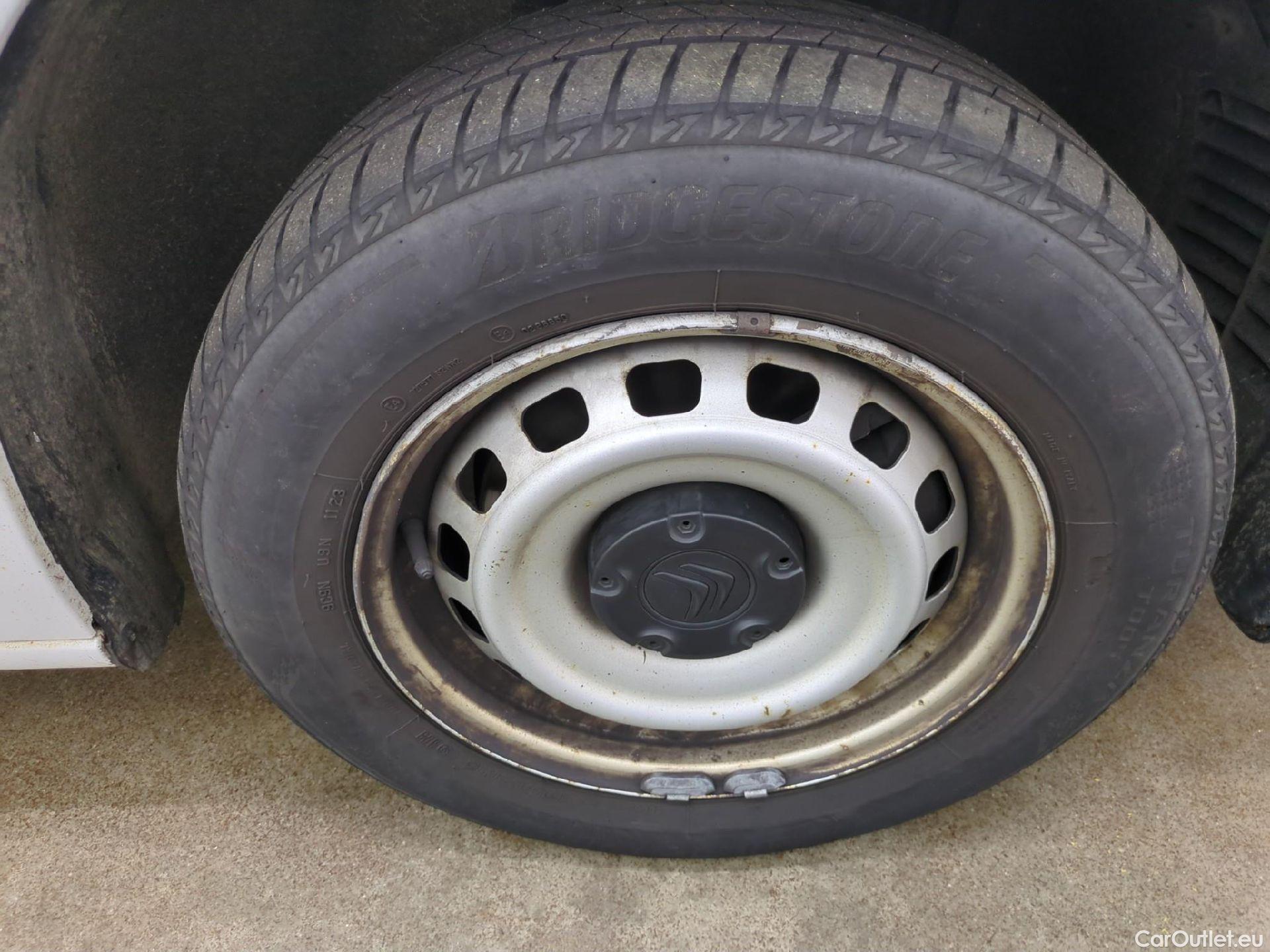  Citroen  Berlingo  Fourgon Club M 650 1.5 BlueHDi 100CV BVM6 E6d #7