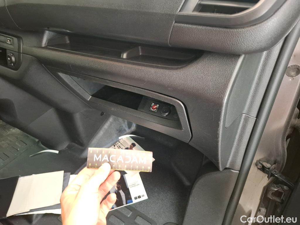  Peugeot  Expert PEUGEOT  / 2016 / 4P / Fourgon tôlé 2.0 BHDI 145 AUTO S&S XL PK ASPHALT #11