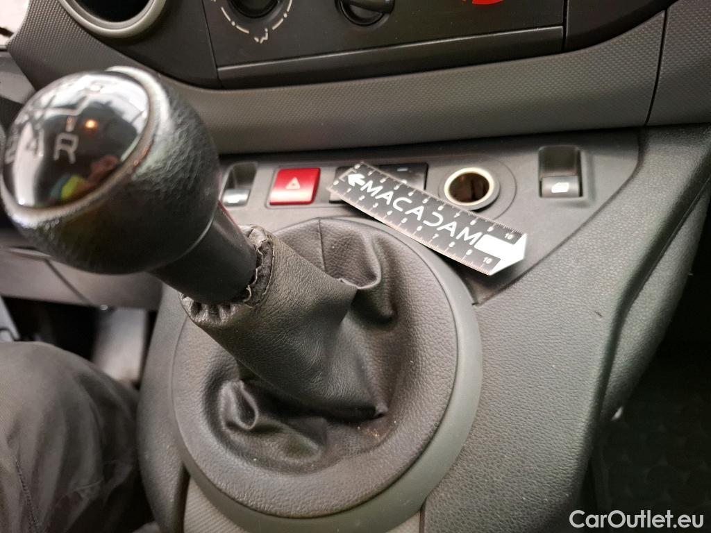  Citroen  Berlingo  Fourgon Club L1 (Court) 1.6 BlueHDi 100CV BVM5 E6 #24