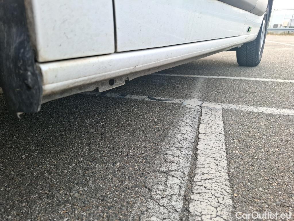  Peugeot  Partner  Asphalt L1 1.5 HDi 100CV BVM5 E6d #15