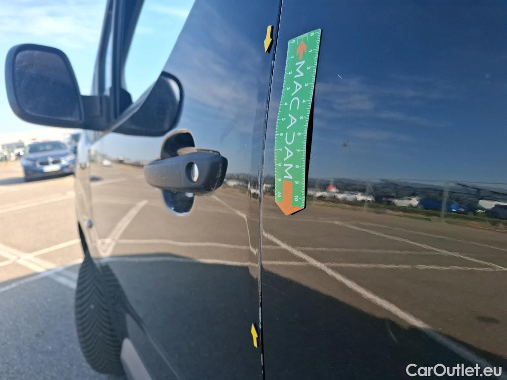  Citroen  Berlingo  Fourgon Club M 1000 1.5 BlueHDi 130CV BVA8 E6dT #41