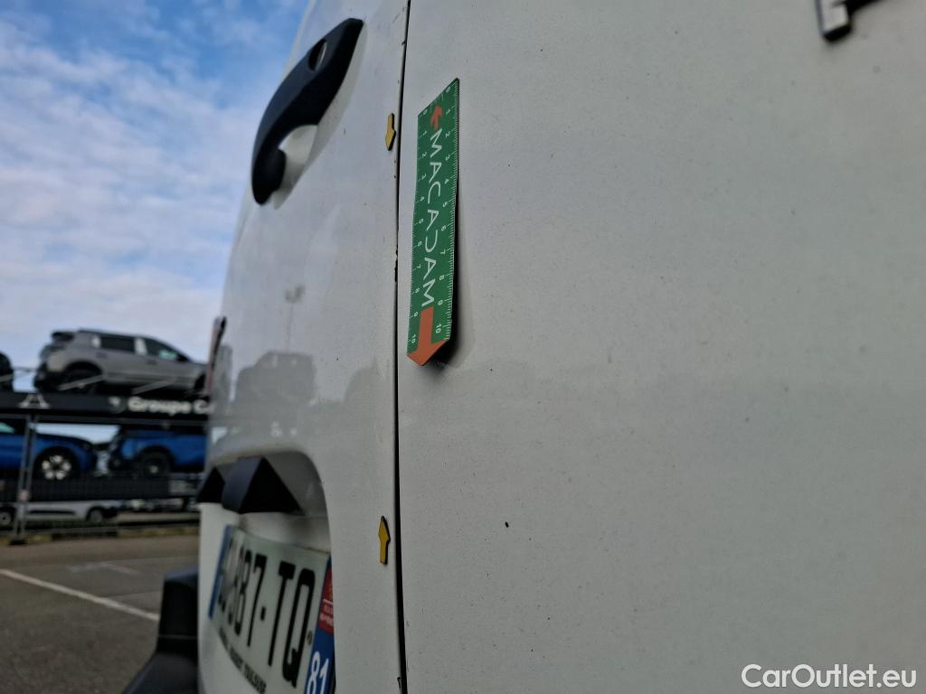  Peugeot  Partner  Asphalt L1 1.5 HDi 100CV BVM5 E6d #5