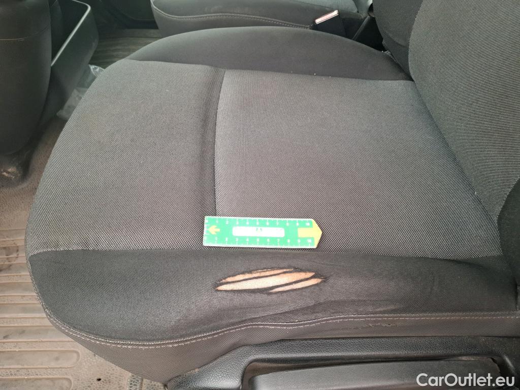  Renault  Master  III Fourgon L2H2 3 5 Grand Confort dCi 130CV BVM6 E6 #21