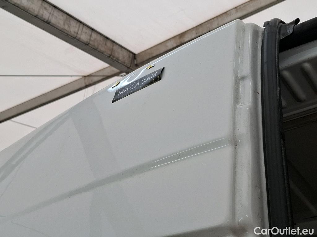  Renault  Master  III Fourgon L2H2 3 5 Grand Confort dCi 135CV BVM6 E6dT #86