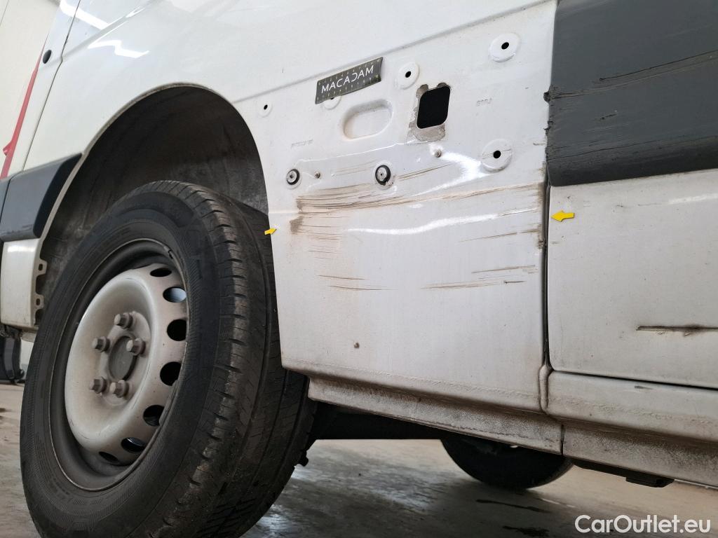  Renault  Master  III Fourgon L2H2 3 5 Grand Confort dCi 135CV BVM6 E6dT #18