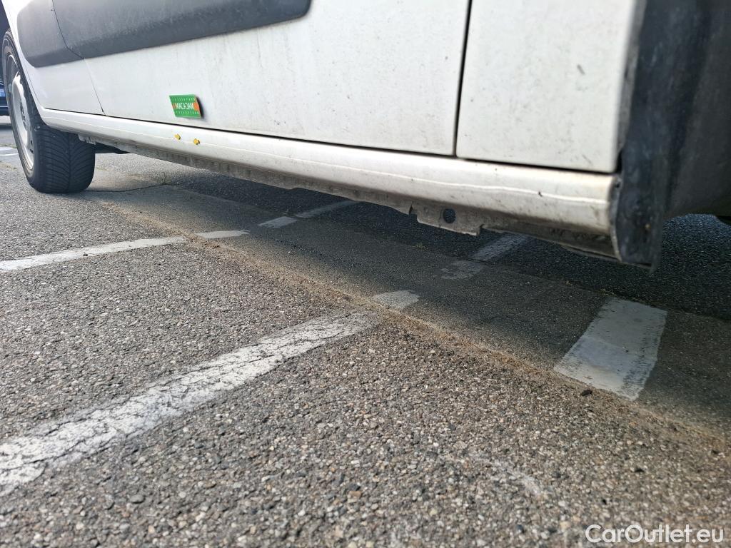  Peugeot  Partner  Asphalt L1 1.5 HDi 100CV BVM5 E6d #24