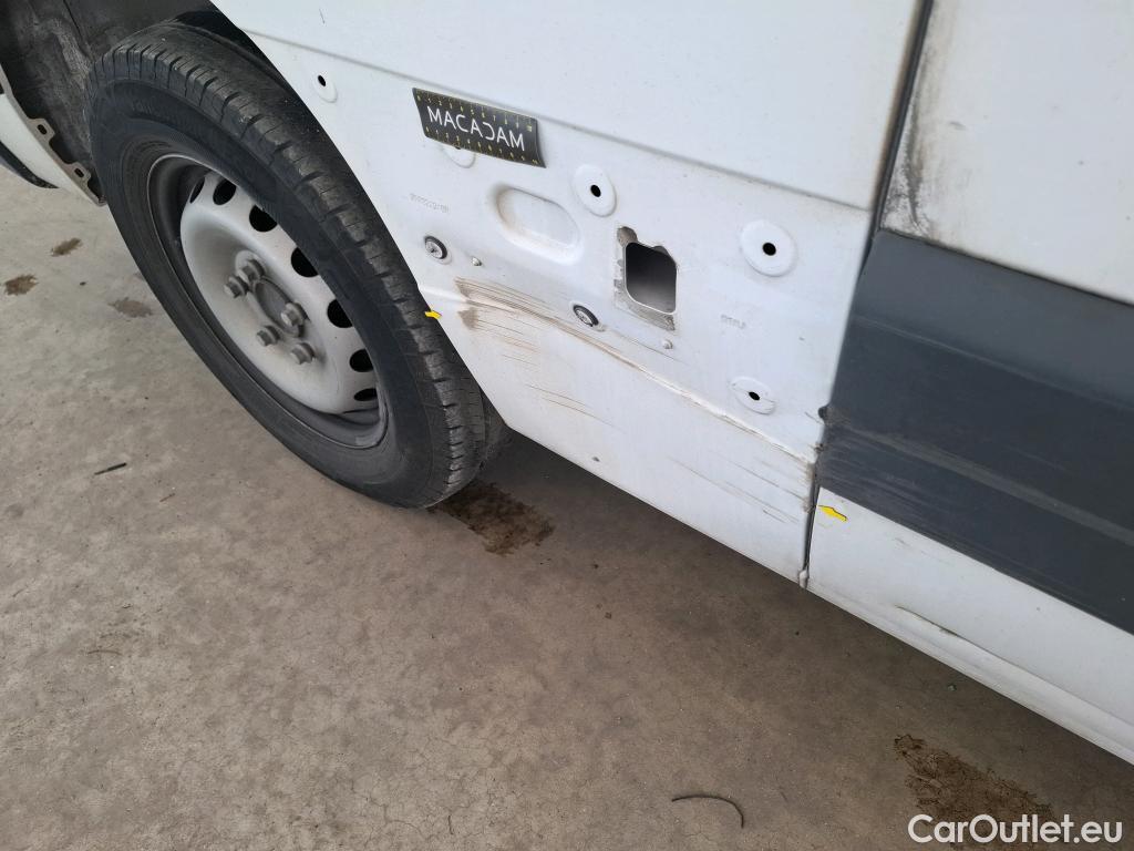  Renault  Master  III Fourgon L2H2 3 5 Grand Confort dCi 135CV BVM6 E6dT #20