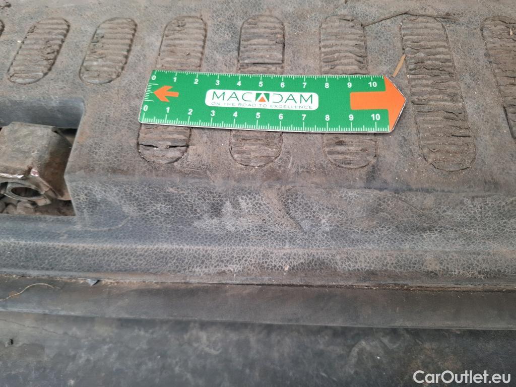  Renault  Master  III Fourgon L2H2 3 5 Grand Confort dCi 130CV BVM6 E6 #33