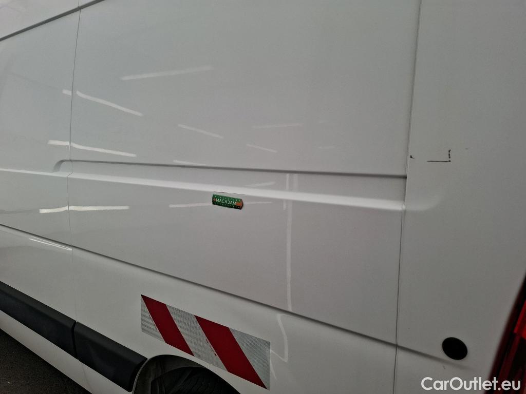  Renault  Master  III Fourgon L2H2 3 5 Grand Confort dCi 130CV BVM6 E6 #28