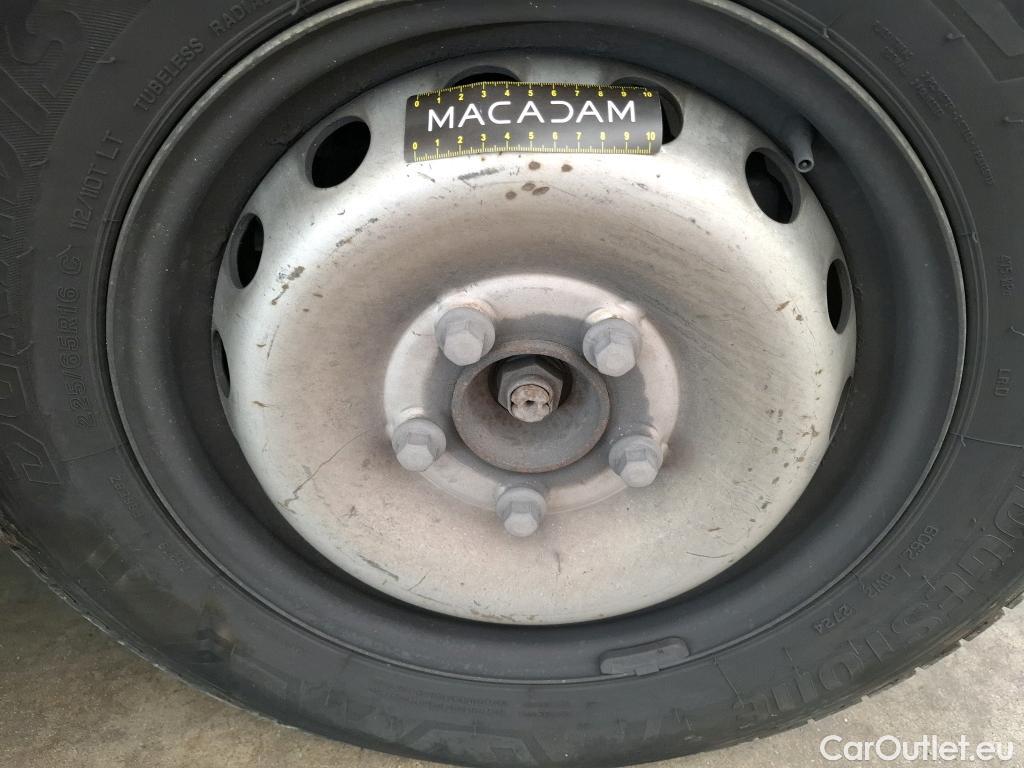  Renault  Master  III Fourgon L2H2 3 5 Grand Confort dCi 135CV BVM6 E6dT #94