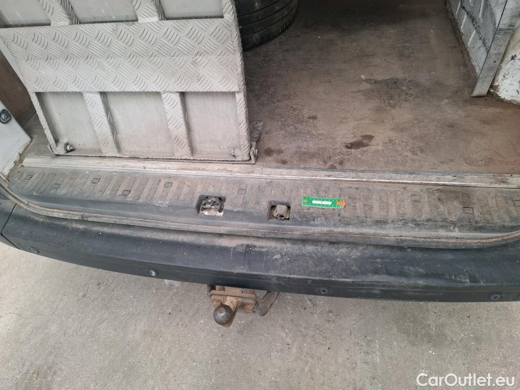  Renault  Master  III Fourgon L2H2 3 5 Grand Confort dCi 130CV BVM6 E6 #32